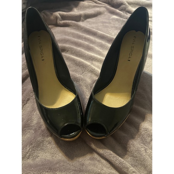 Via Spiga Black Patent Leather Peep Toe Wedge Heels Cork Platform Size 12M - Picture 1 of 5